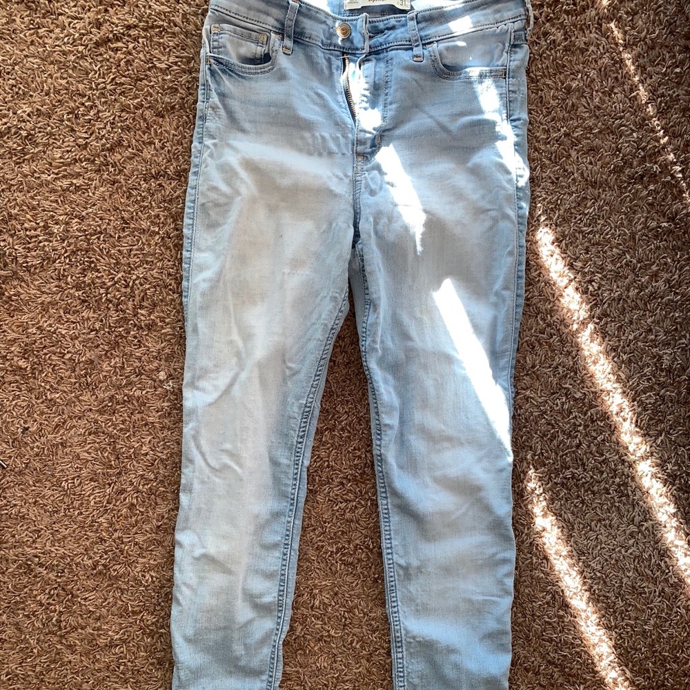Size 7 Hollister jeans